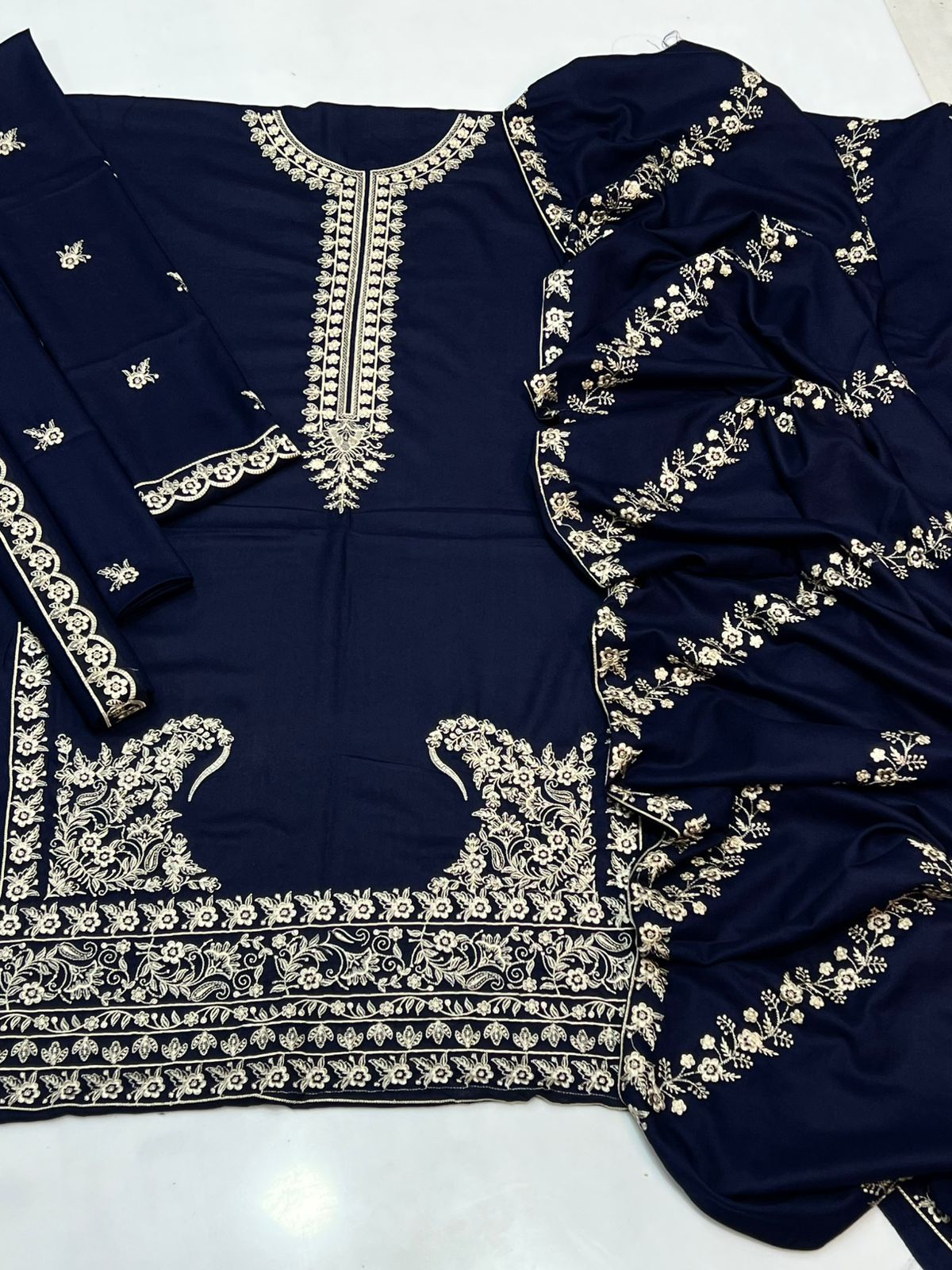 dhank 3pc by hussain reher